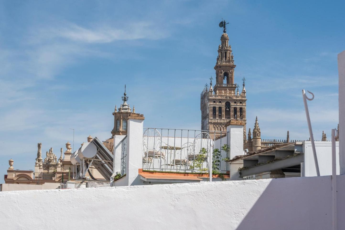 Petit Catedral Sevilla Exterior photo